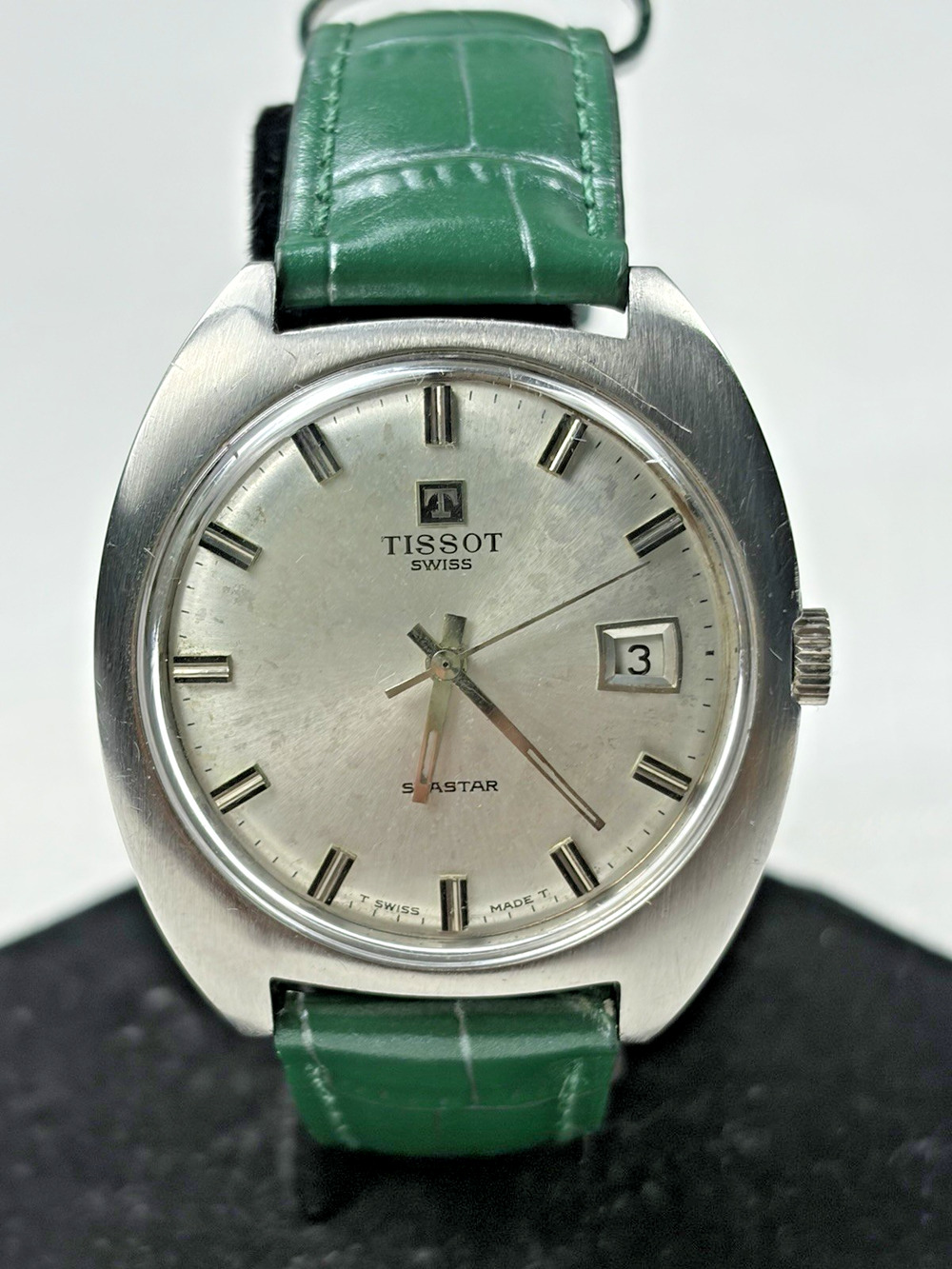 VINTAGE TISSOT SEASTAR DAY MENS STEEL WATCH